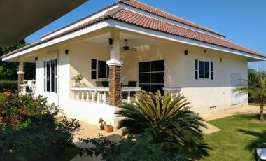 For sale 3 ベッドルーム house in Cha Am, Phetchaburi