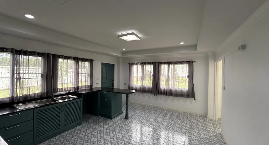 Haus zum Kauf mit 5 Zimmer in Hua Hin, Prachuap Khiri Khan