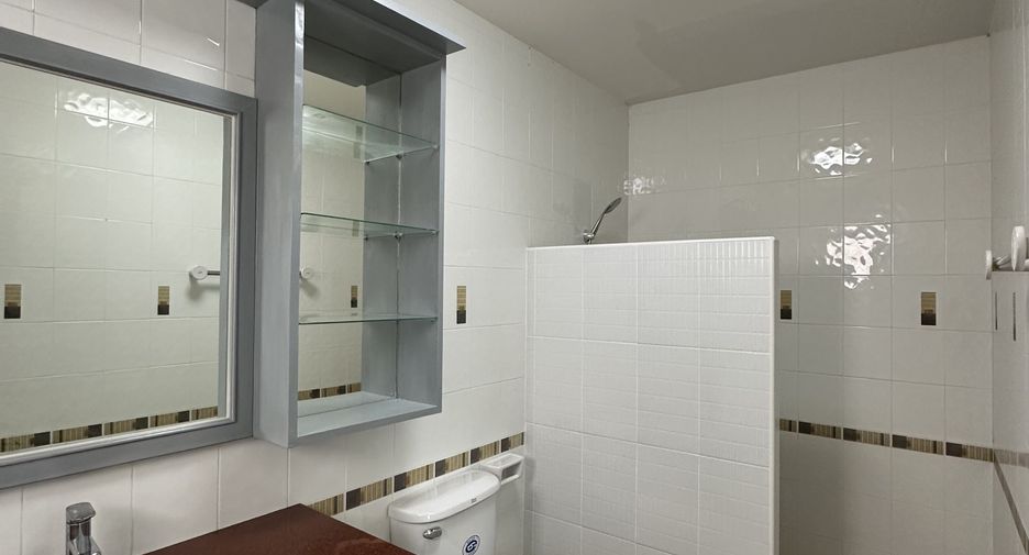 Haus zum Kauf mit 5 Zimmer in Hua Hin, Prachuap Khiri Khan