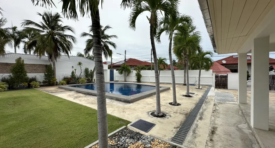 Haus zum Kauf mit 5 Zimmer in Hua Hin, Prachuap Khiri Khan