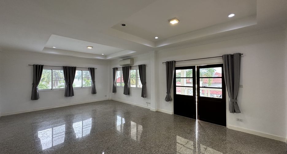 Haus zum Kauf mit 5 Zimmer in Hua Hin, Prachuap Khiri Khan