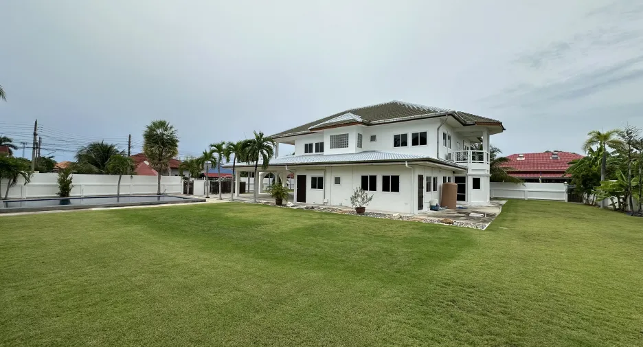 Haus zum Kauf mit 5 Zimmer in Hua Hin, Prachuap Khiri Khan