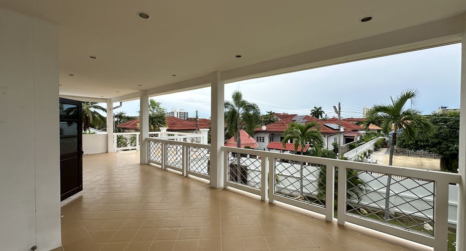 Haus zum Kauf mit 5 Zimmer in Hua Hin, Prachuap Khiri Khan