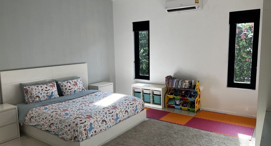 For sale 4 ベッドルーム villa in Cha Am, Phetchaburi