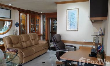 For sale 2 bedrooms condo in Sathon, Bangkok