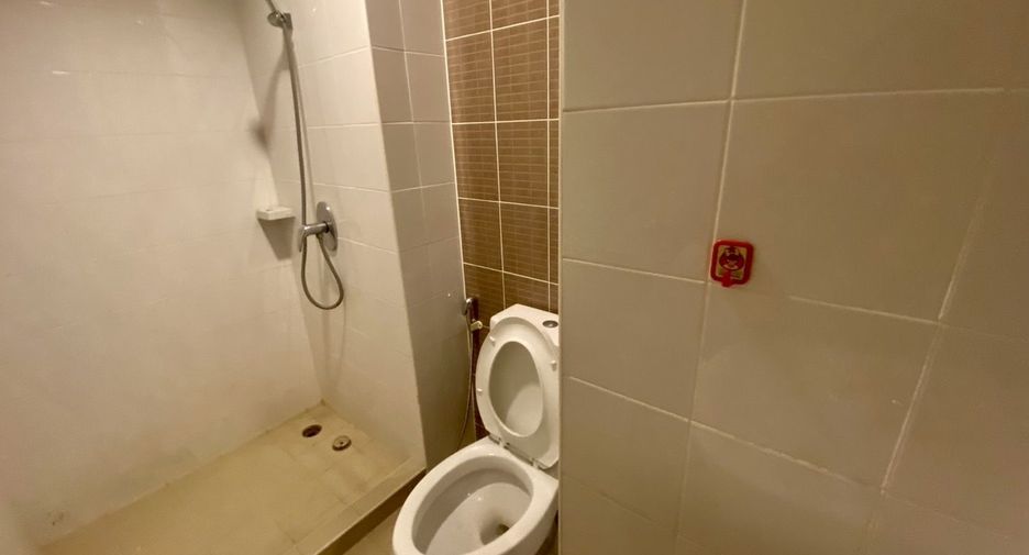 For sale 3 bedrooms townhouse in Prawet, Bangkok