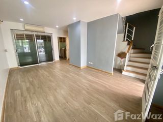 Reihenhaus zum Kauf mit 3 Zimmer in Prawet, Bangkok