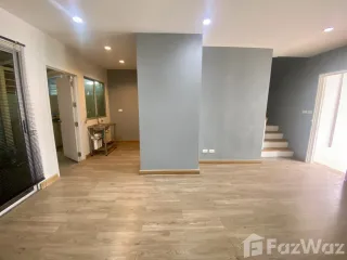 Reihenhaus zum Kauf mit 3 Zimmer in Prawet, Bangkok
