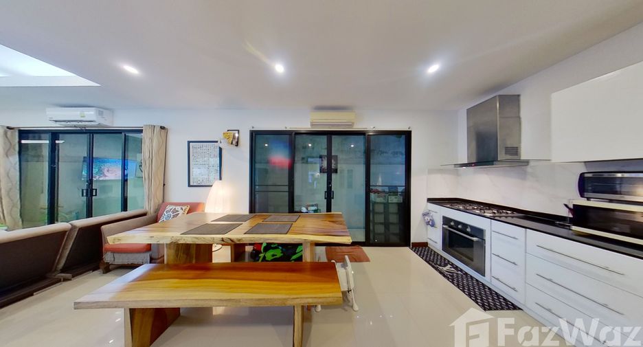 For sale 2 bedrooms villa in Mueang Phuket, Phuket