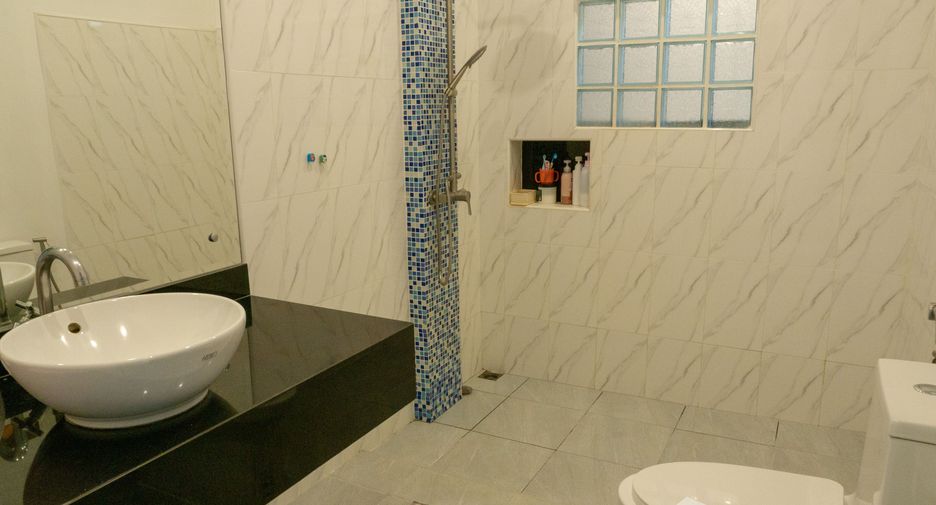For sale 2 bedrooms villa in Mueang Phuket, Phuket