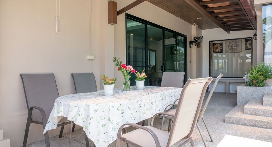 For sale 2 bedrooms villa in Mueang Phuket, Phuket