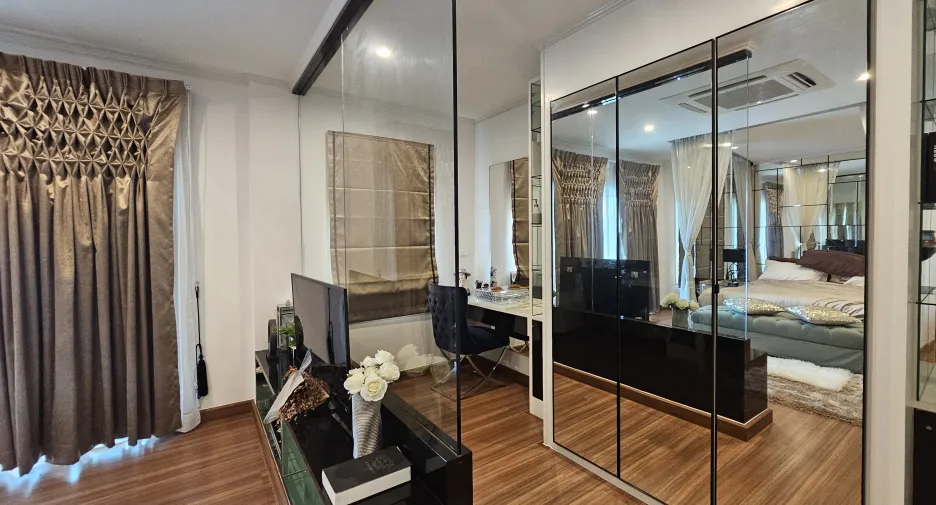 For sale and for rent 4 bedrooms house in Mueang Chiang Rai, Chiang Rai