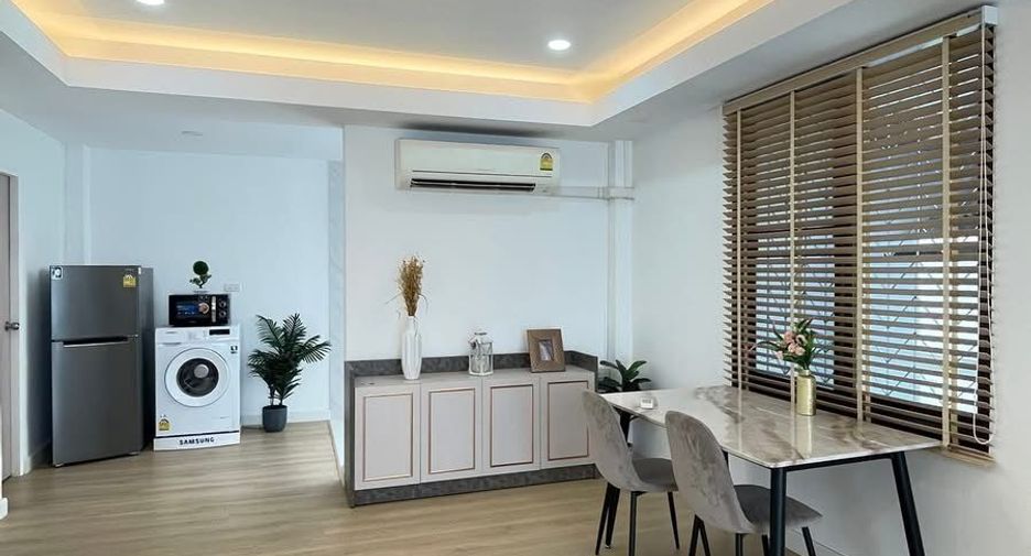 For sale 3 bedrooms house in Mueang Chiang Mai, Chiang Mai