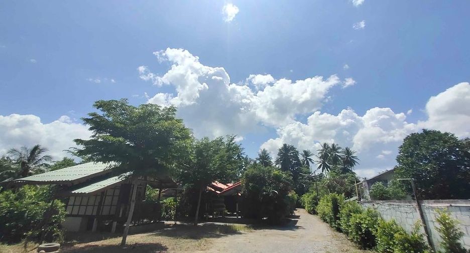 For sale 10 bedrooms house in Bang Saphan, Prachuap Khiri Khan