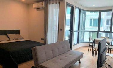 For sale studio condo in Pathum Wan, Bangkok
