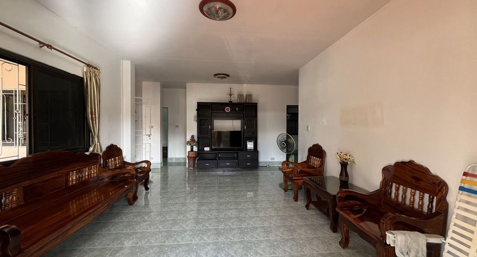 For rent 3 bedrooms house in Thalang, Phuket