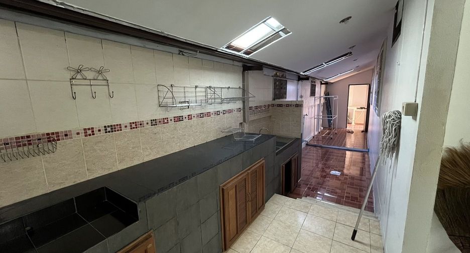 For rent 3 bedrooms house in Thalang, Phuket