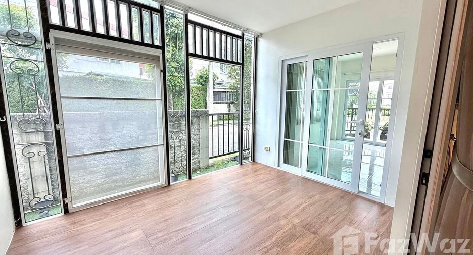 Haus zum Kauf und zur Miete mit 3 Zimmer in Bueng Kum, Bangkok