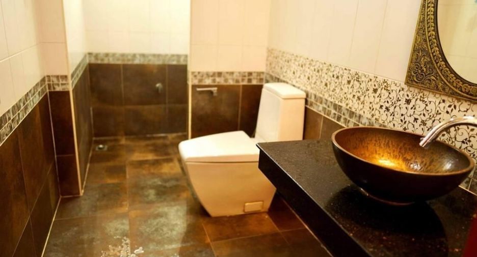 For sale 4 bedrooms house in Mueang Phuket, Phuket