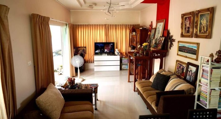For sale 4 bedrooms house in Mueang Phuket, Phuket