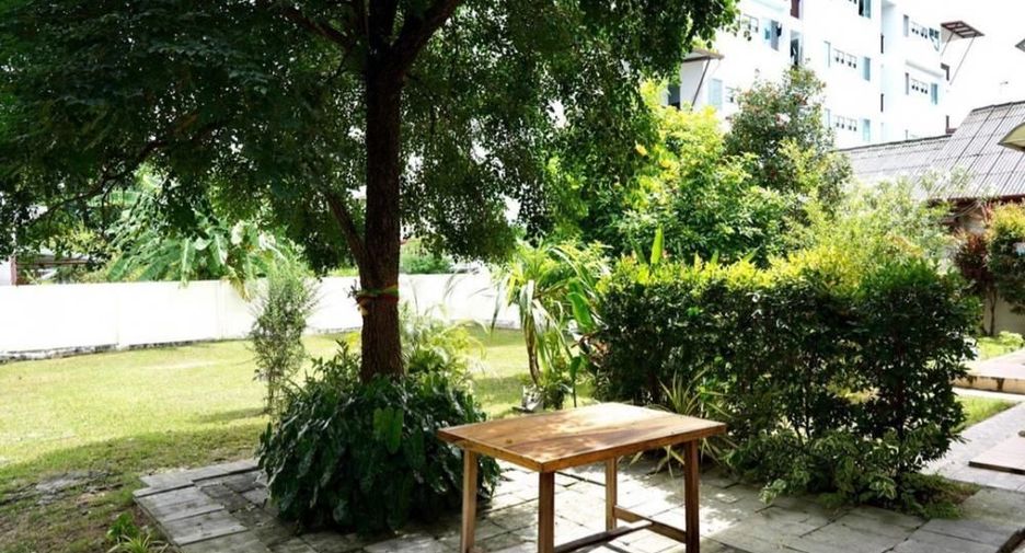 For sale 4 bedrooms house in Mueang Phuket, Phuket
