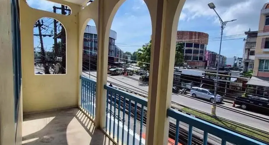 For rent 2 bedrooms retail Space in Mueang Phuket, Phuket