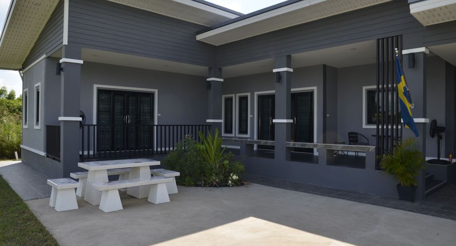For sale 2 bedrooms villa in Mueang Surin, Surin