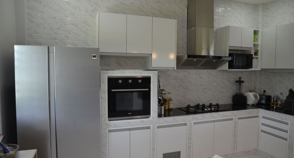For sale 2 bedrooms villa in Mueang Surin, Surin