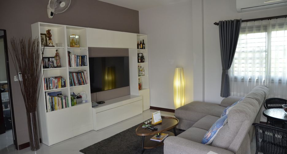 For sale 2 bedrooms villa in Mueang Surin, Surin