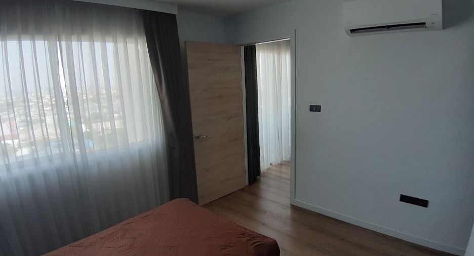 For sale 2 bedrooms condo in Wang Thonglang, Bangkok