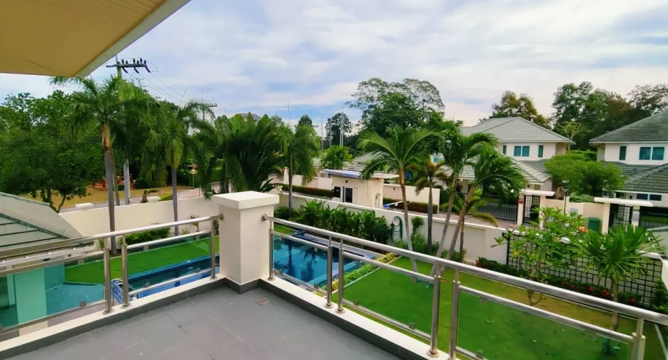 For rent 5 ベッドルーム villa in Bang Lamung, Chonburi