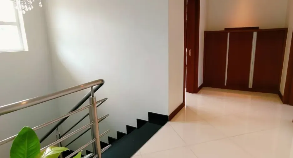 For rent 5 ベッドルーム villa in Bang Lamung, Chonburi