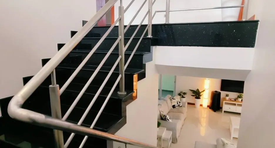 For rent 5 ベッドルーム villa in Bang Lamung, Chonburi