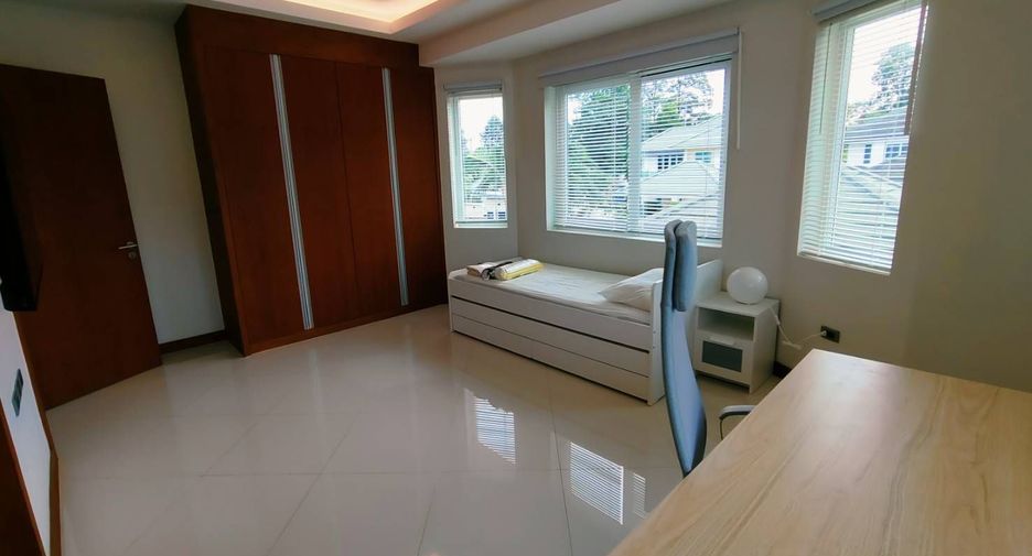 For rent 5 ベッドルーム villa in Bang Lamung, Chonburi