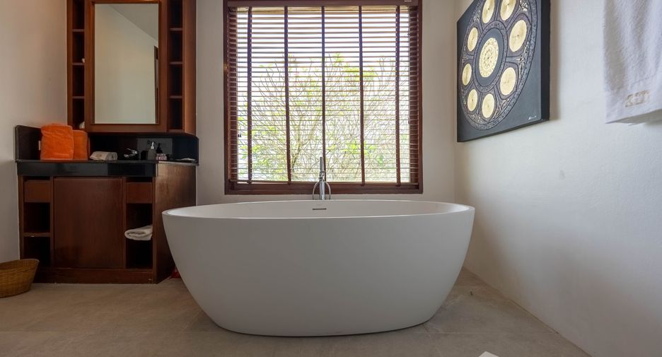 À vendre 5 chambres villa à Thalang, Phuket