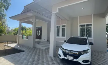 出租 3 卧室 独立屋 在 Sattahip, Chon Buri