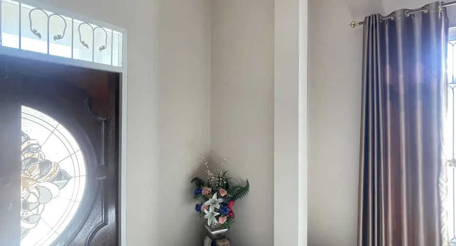 Haus zur Miete mit 3 Zimmer in Sattahip, Chonburi