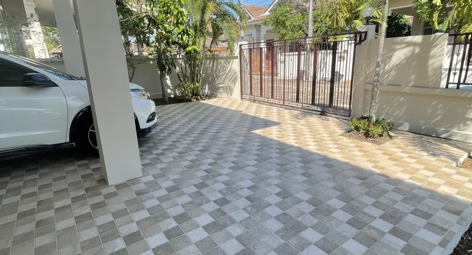 Haus zur Miete mit 3 Zimmer in Sattahip, Chonburi