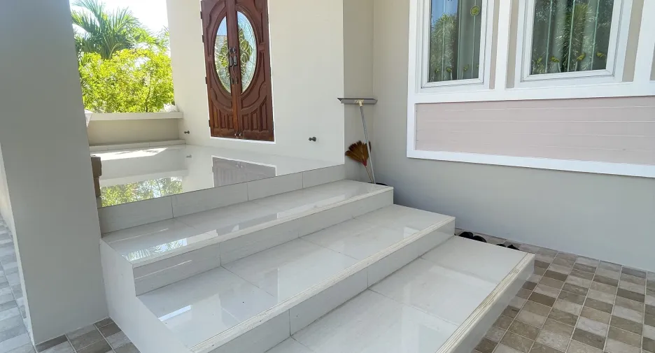 Haus zur Miete mit 3 Zimmer in Sattahip, Chonburi