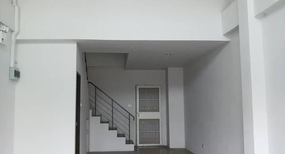 For sale 2 bedrooms house in Lat Phrao, Bangkok