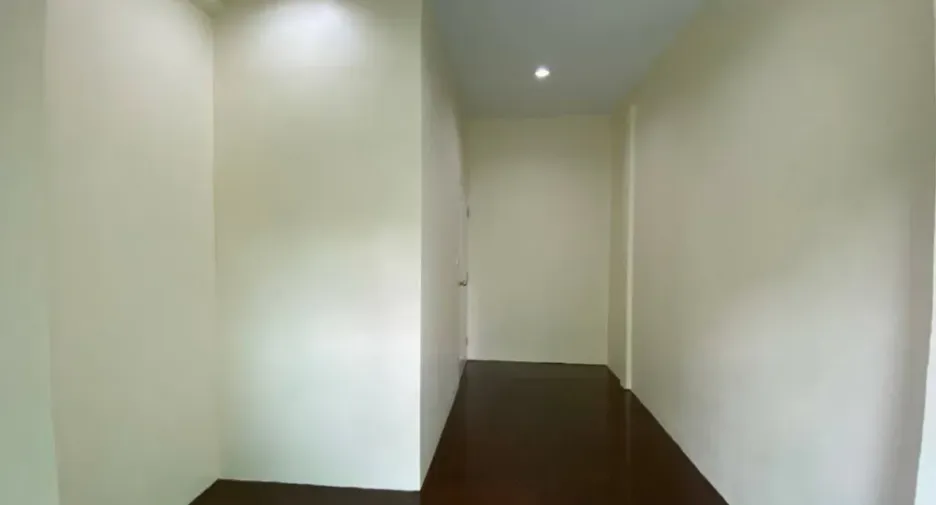 Reihenhaus zum Kauf mit 3 Zimmer in Lat Phrao, Bangkok