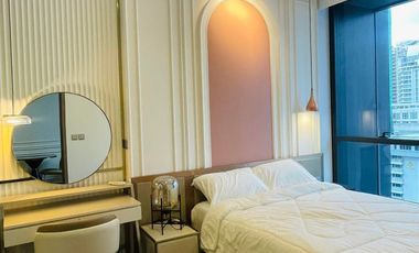 For sale 1 bed condo in Khlong Toei, Bangkok