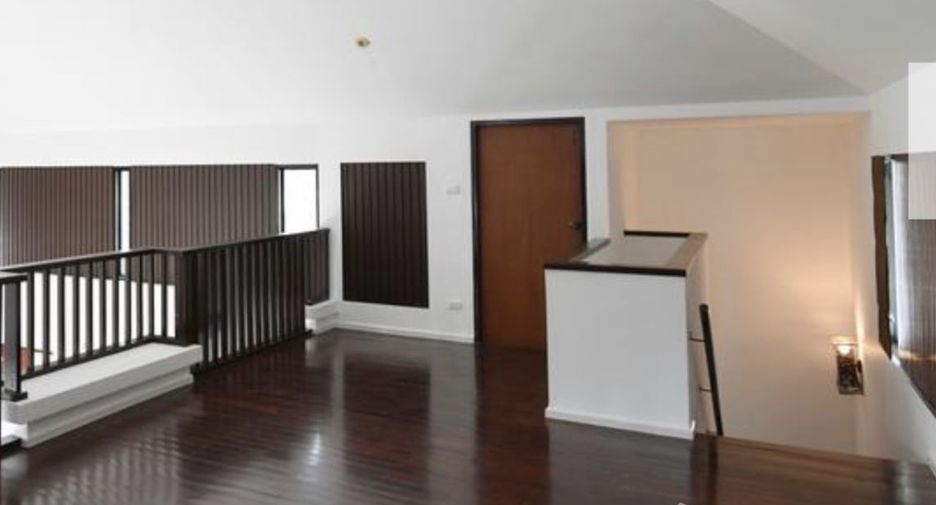 For sale 3 ベッドルーム villa in Klaeng, Rayong