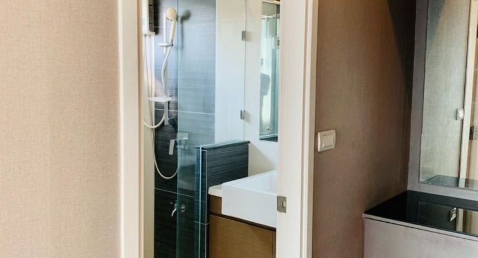 For sale 3 bedrooms house in Don Mueang, Bangkok
