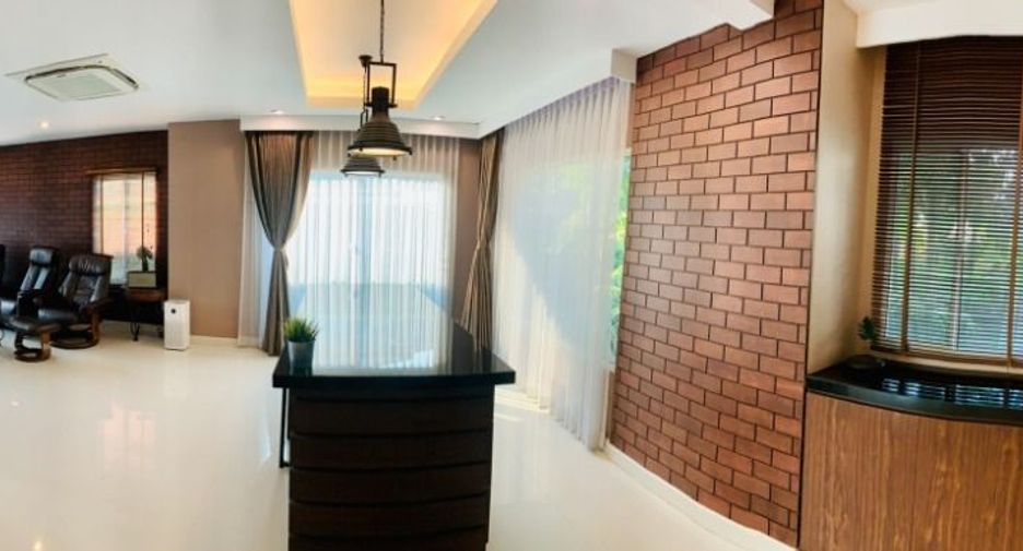 For sale 3 bedrooms house in Don Mueang, Bangkok