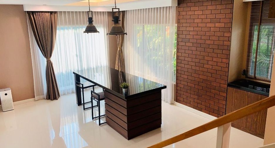 For sale 3 bedrooms house in Don Mueang, Bangkok