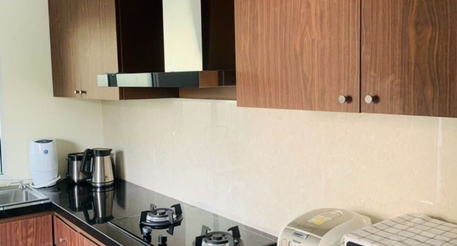 For sale 3 bedrooms house in Don Mueang, Bangkok