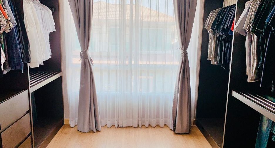 For sale 3 bedrooms house in Don Mueang, Bangkok