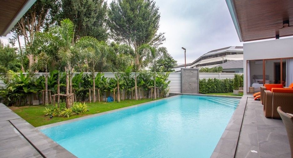 For rent 4 bedrooms villa in Hua Hin, Prachuap Khiri Khan