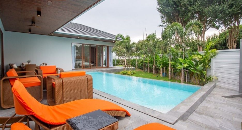 For rent 4 bedrooms villa in Hua Hin, Prachuap Khiri Khan